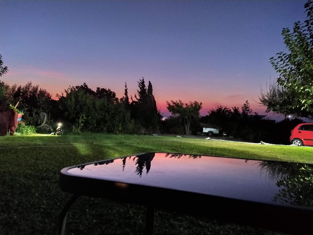 Kamariotissa Aiolis Rooms מראה חיצוני תמונה